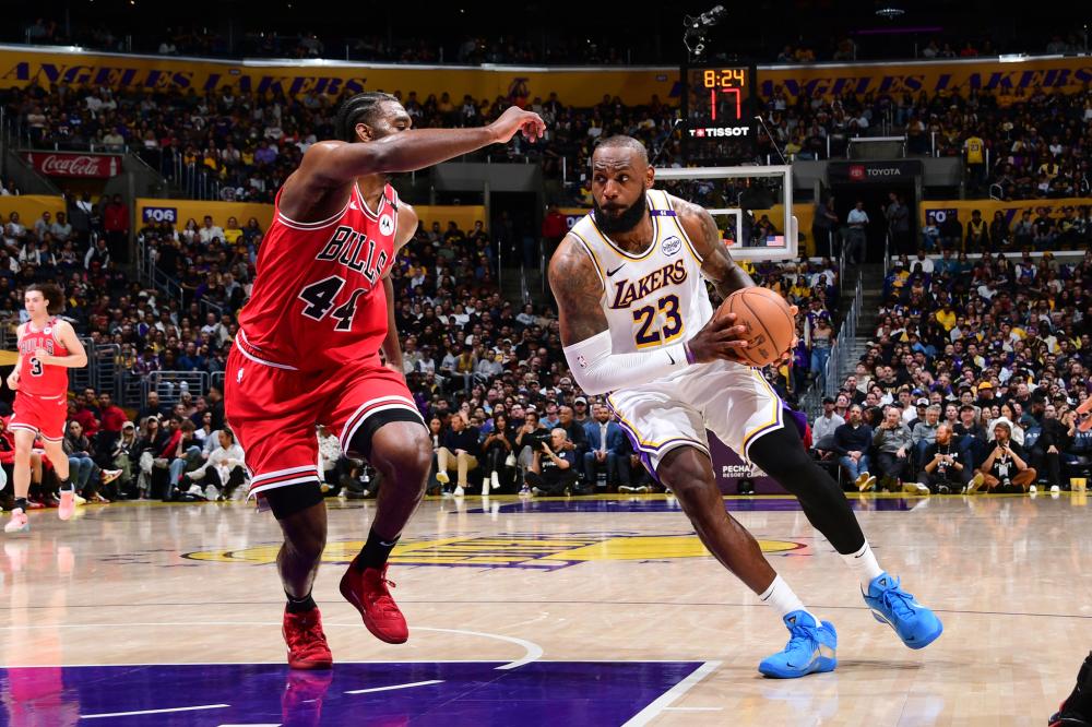 出战18场7次得分30+，波特创职业生涯单赛季场次纪录